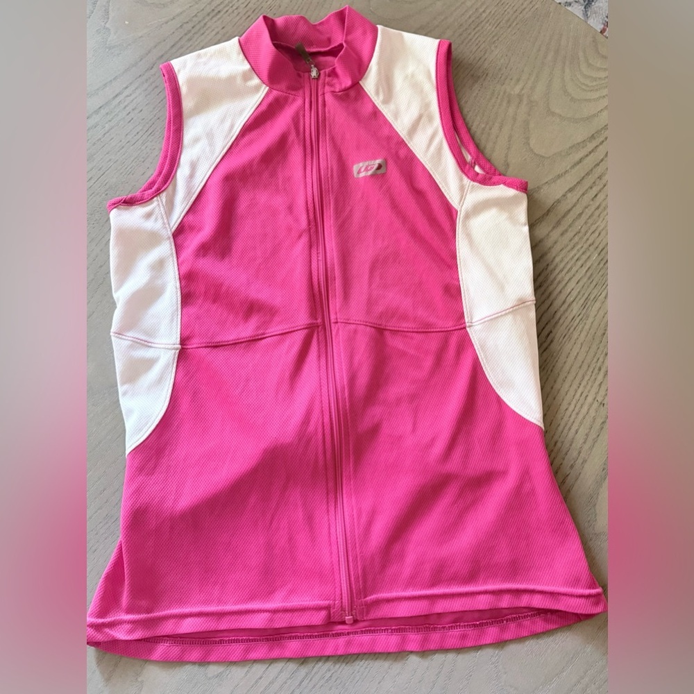 Garneau Women’s Sleeveless Cycling Jersey – Size Small – Pink & White.